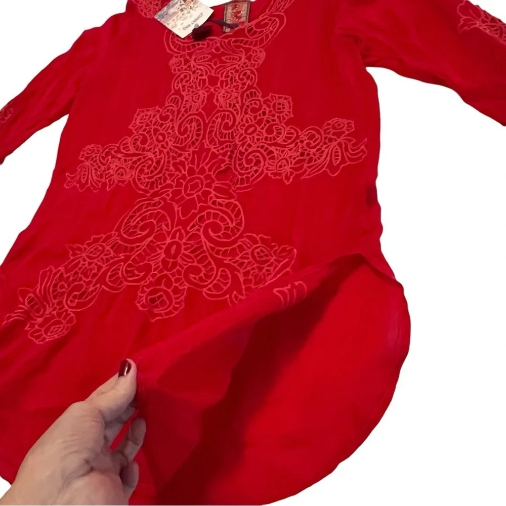 NWT Johnny Was Arlene appliqué Red Lace Tunic top with scoop neck 3/4 sleeves